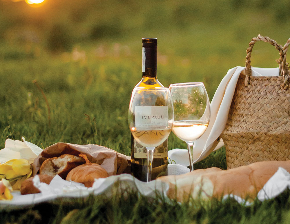 STEP INTO SPRING WITH A PICNIC