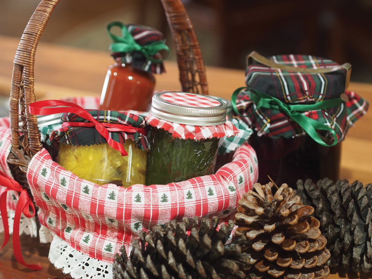 Homemade gifts from your garden
